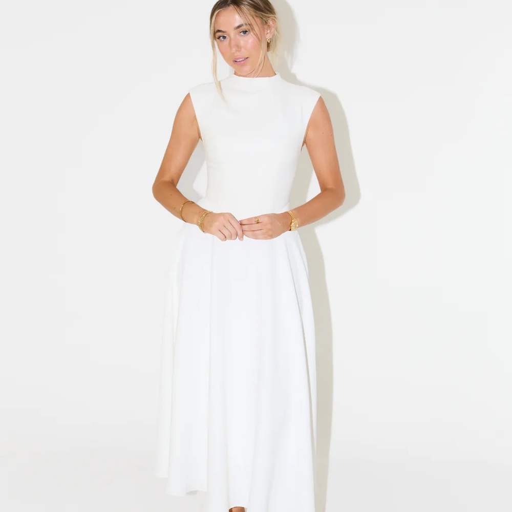COPY - NWT Odd Muse Elegant White Sleeveless Dress